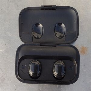 Wireless Black Earbuds Wireless Bluetooth 5.0 with Charging Case